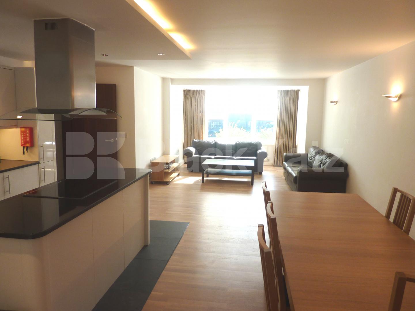 			VIEWINGS ESSENTIAL, 3 Bedroom, 1 bath, 1 reception Apartment			 Gloucester Avenue, CAMDEN